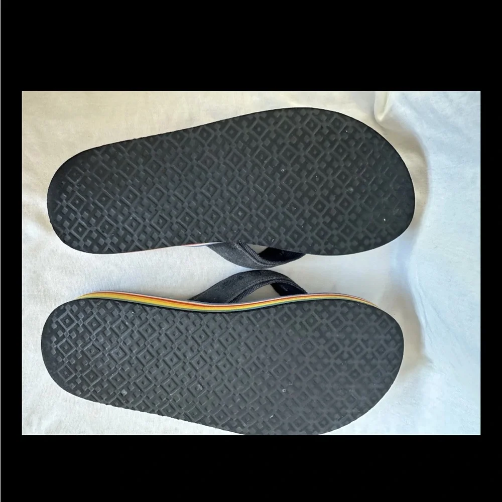 Tory Burch navy flip